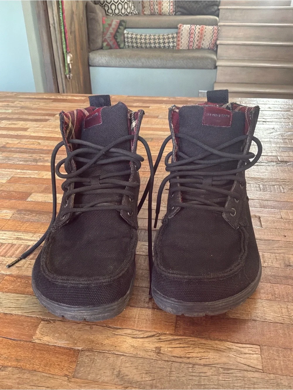 Canvas High-Top Boots in Black with Red Plaid Lining